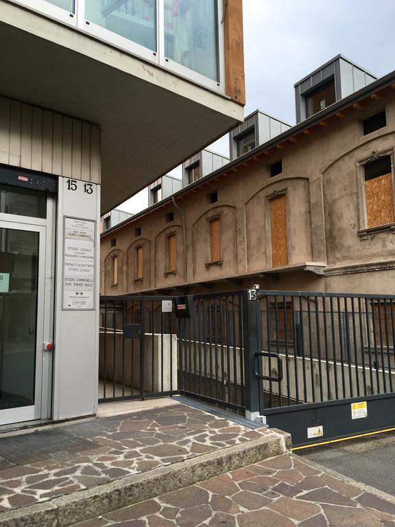 The Little House In Bergamo Apartment Bagian luar foto