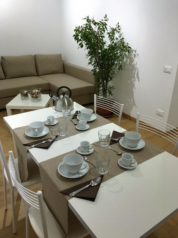 The Little House In Bergamo Apartment Bagian luar foto